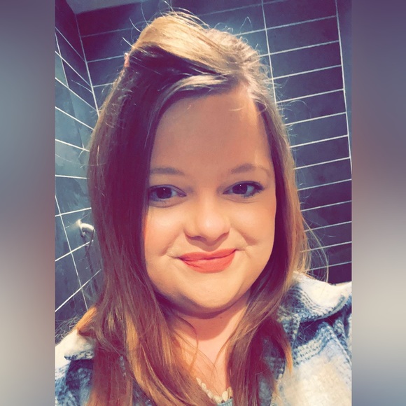 Meet your Posher, Claya - Picture 1 of 1